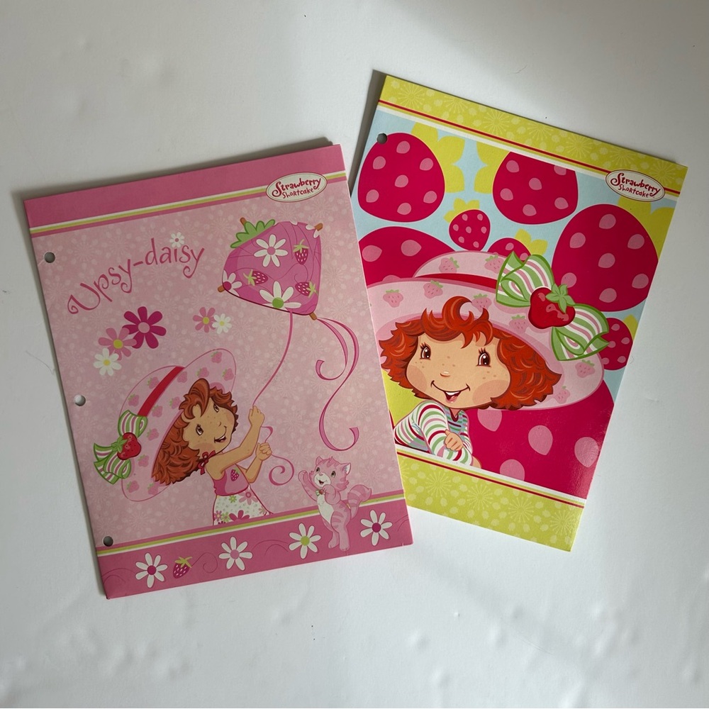 Bundle of 2 Strawberry Shortcake School Folders American Greetings Vintage 2006